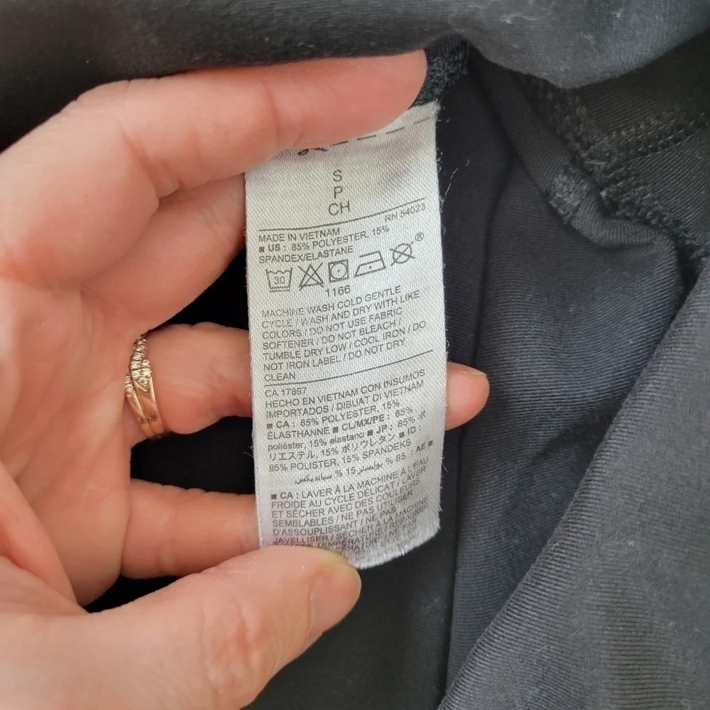 Old Navy Active Go-Dry black legging hidden waist seam pocket S - Picture 5 of 9